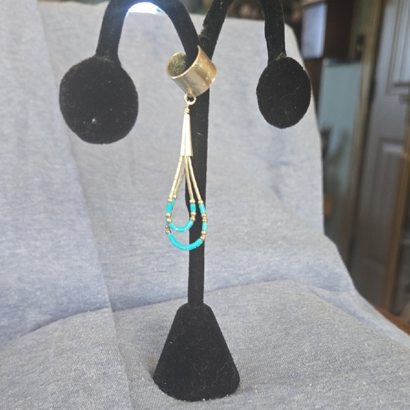 Jewelry - Vintage Southwestern, Sterling and Turquoise Bead Ear Cuff